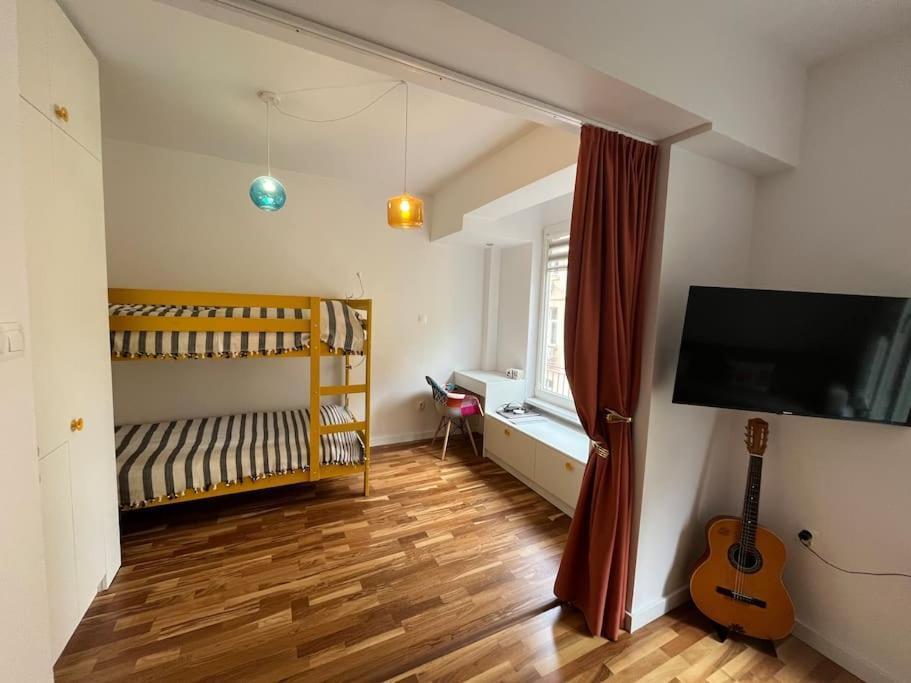 Family Friendly Downtown Apart Sofia Ngoại thất bức ảnh