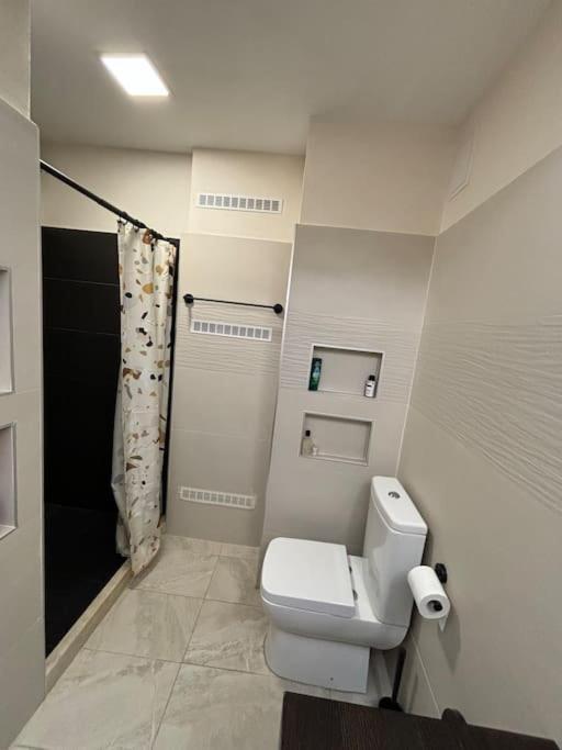 Family Friendly Downtown Apart Sofia Ngoại thất bức ảnh
